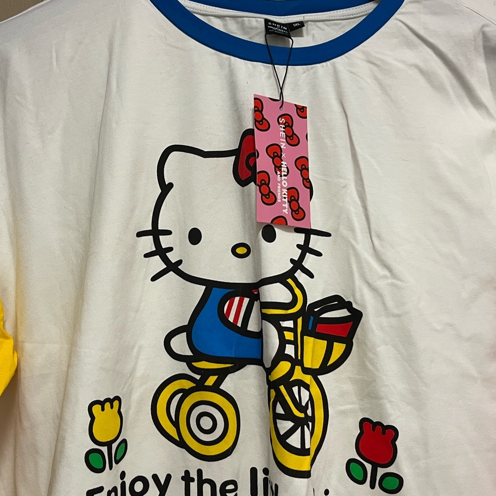 Hello Kitty Tee - White, Blue, and Yellow